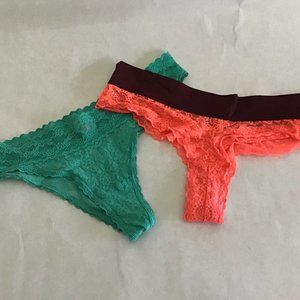 Victoria's Secret set of 2 thong panties, size M